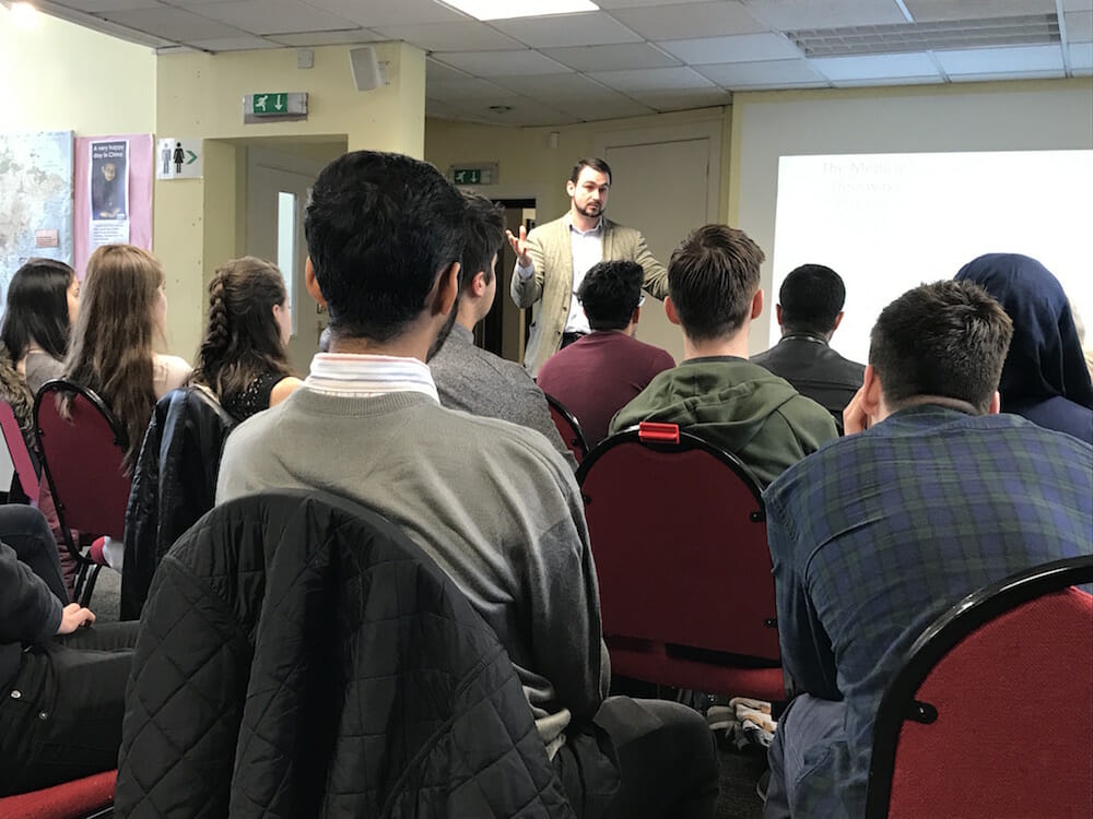 Ben Ambrose spoke to over sixty Yr 12 students at the Bacup & Rawtenstall Grammar School Medical & Dentistry Student Conference